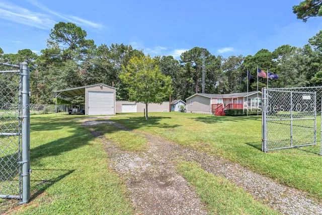 $795,000 | 15 Red Cedar Street, Bluffton, SC 29910