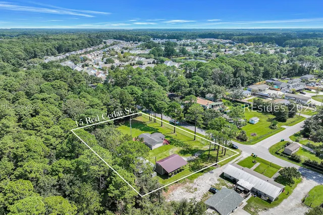 $795,000 | 15 Red Cedar Street, Bluffton, SC 29910