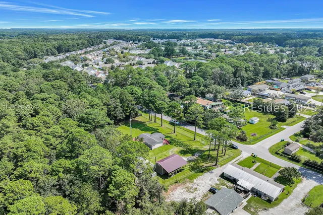 $795,000 | 15 Red Cedar Street, Bluffton, SC 29910