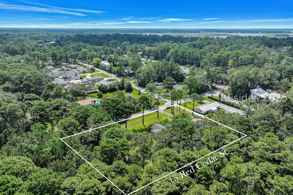$795,000 | 15 Red Cedar Street, Bluffton, SC 29910