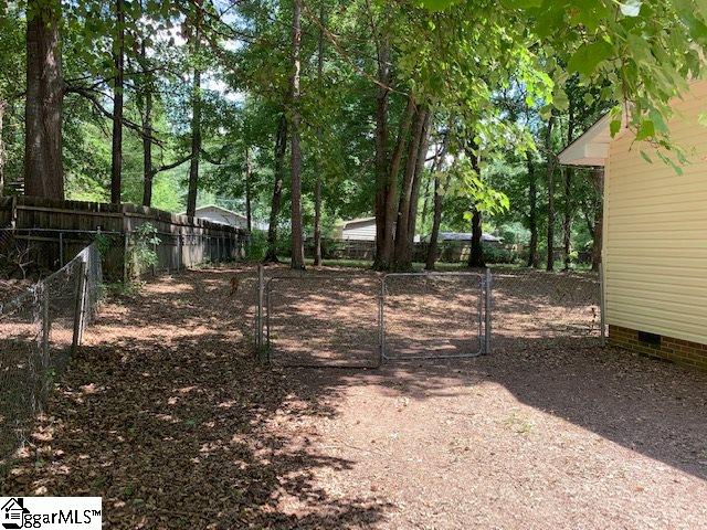 144 Ashdown Drive Simpsonville, SC 29680 - Photo 3 of 34