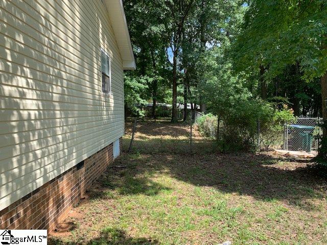 144 Ashdown Drive Simpsonville, SC 29680 - Photo 4 of 34