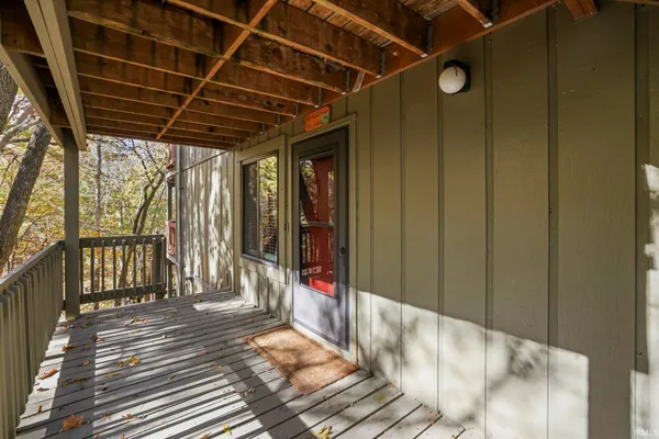 $194,900 | 9018 South Pointe Ridge Lane, Unit 10, Bloomington, IN 47401