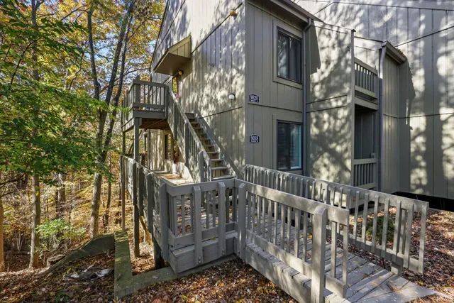 $199,900 | 9018 South Pointe Ridge Lane, Unit 10, Bloomington, IN 47401