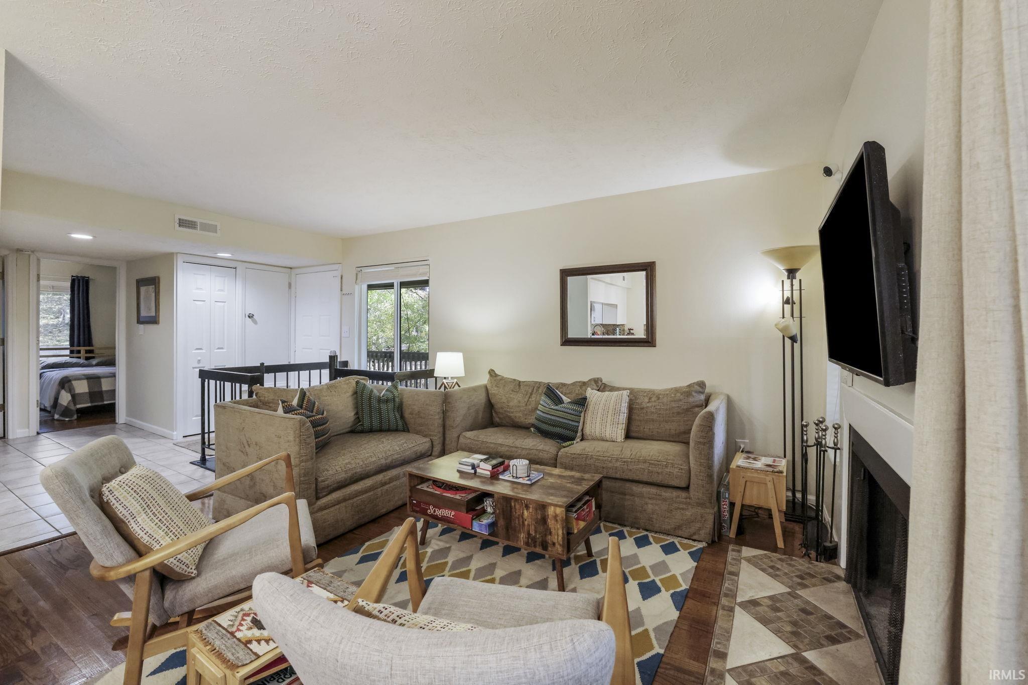 9018 South Pointe Ridge Lane, Unit 10 Bloomington, IN 47401 - Photo 14 of 36 Gallery Image 14