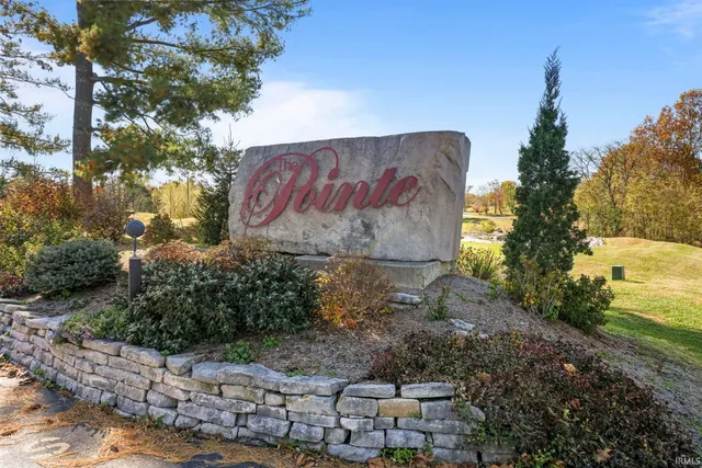 $199,900 | 9018 South Pointe Ridge Lane, Unit 10, Bloomington, IN 47401
