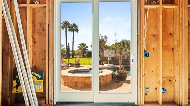 $2,499,000 | 487 Ormsby Lane, Petaluma, CA 94954