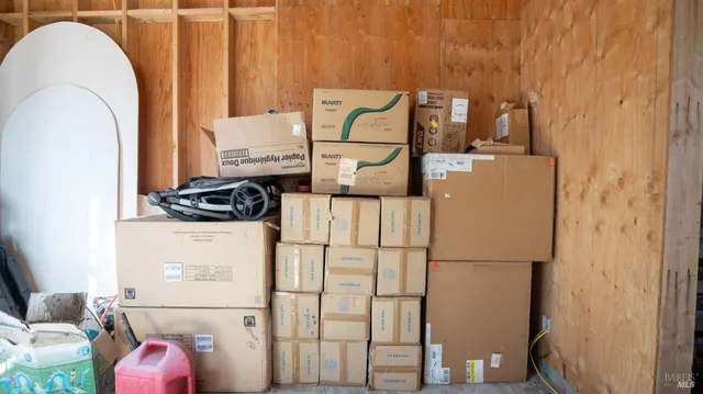 $2,499,000 | 487 Ormsby Lane, Petaluma, CA 94954