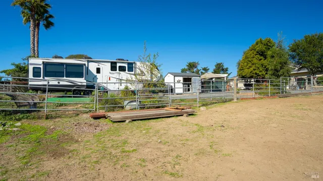 $2,499,000 | 487 Ormsby Lane, Petaluma, CA 94954