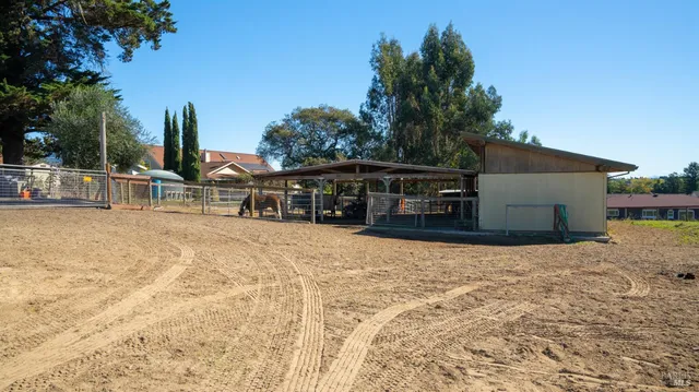 $2,499,000 | 487 Ormsby Lane, Petaluma, CA 94954