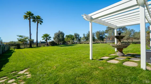 $2,499,000 | 487 Ormsby Lane, Petaluma, CA 94954