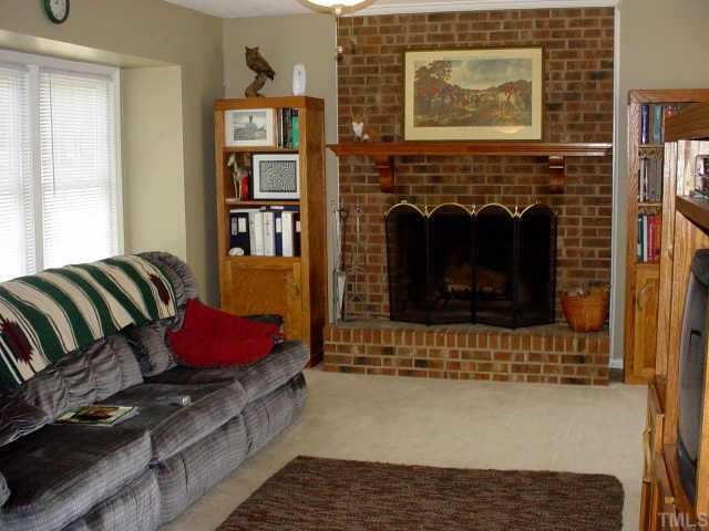 2933 Optimist Farm Road Apex, NC 27539 - Photo 4 of 4 Gallery Image 4
