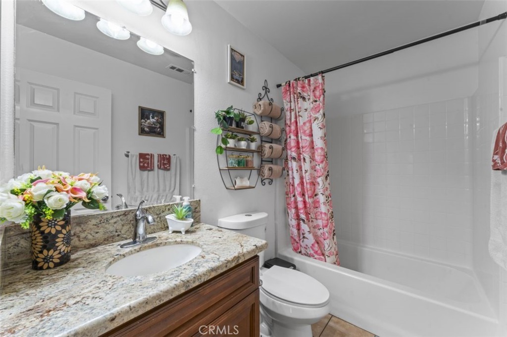 44329 47th Street West Lancaster, CA 93536 - Photo 14 of 37