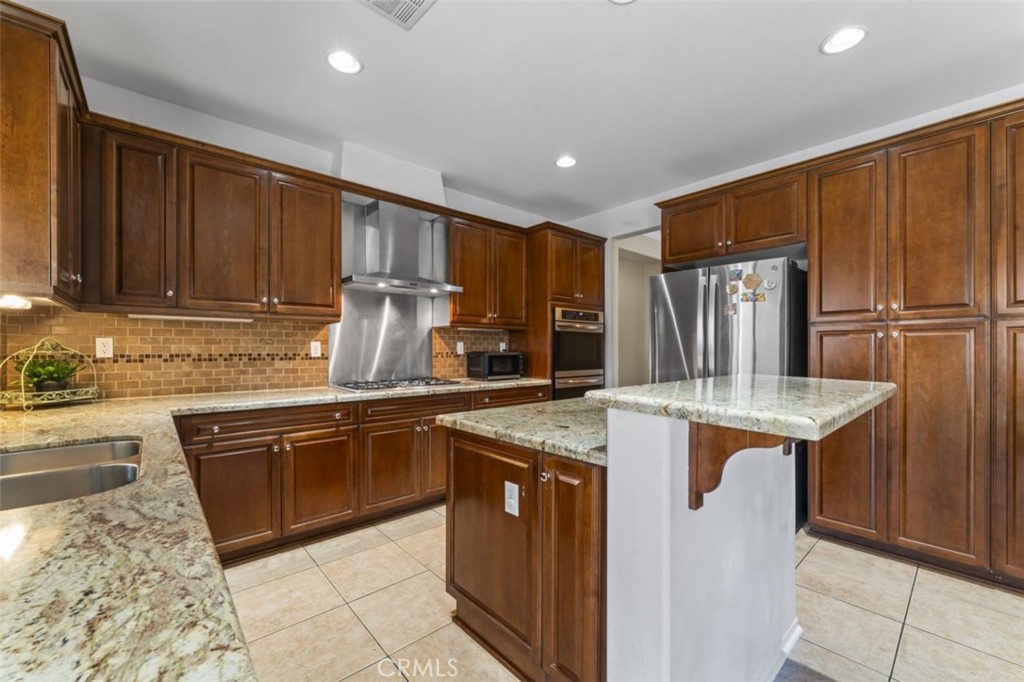 44329 47th Street West Lancaster, CA 93536 - Photo 10 of 37