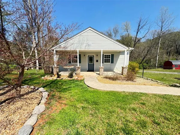$330,000 | 6772 Highway 53, Ball Ground, GA 30107