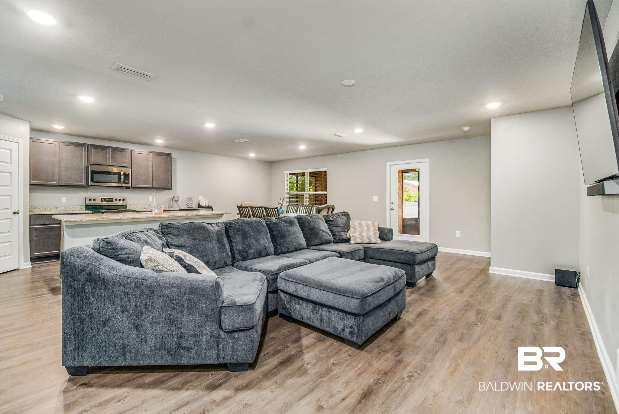 8266 Irwin Loop Daphne, AL 36526 - Photo 3 of 44