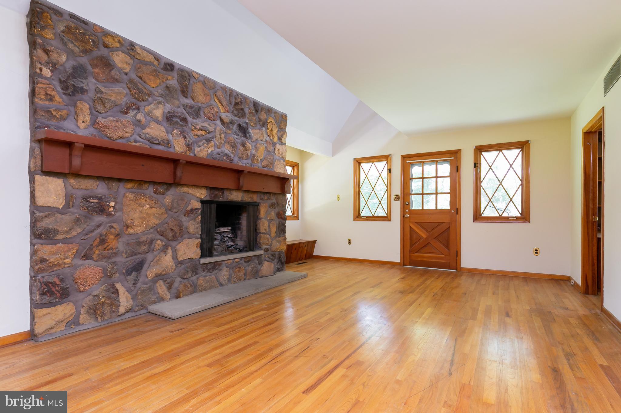 7 Bella Road Lumberton, NJ 08048 - Photo 9 of 46 Gorgeous stone firepace!