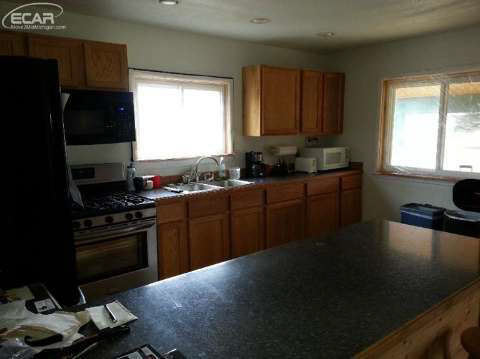 14035 North Belsay Road Millington, MI 48746 - Photo 5 of 19 20434843-4.JPG