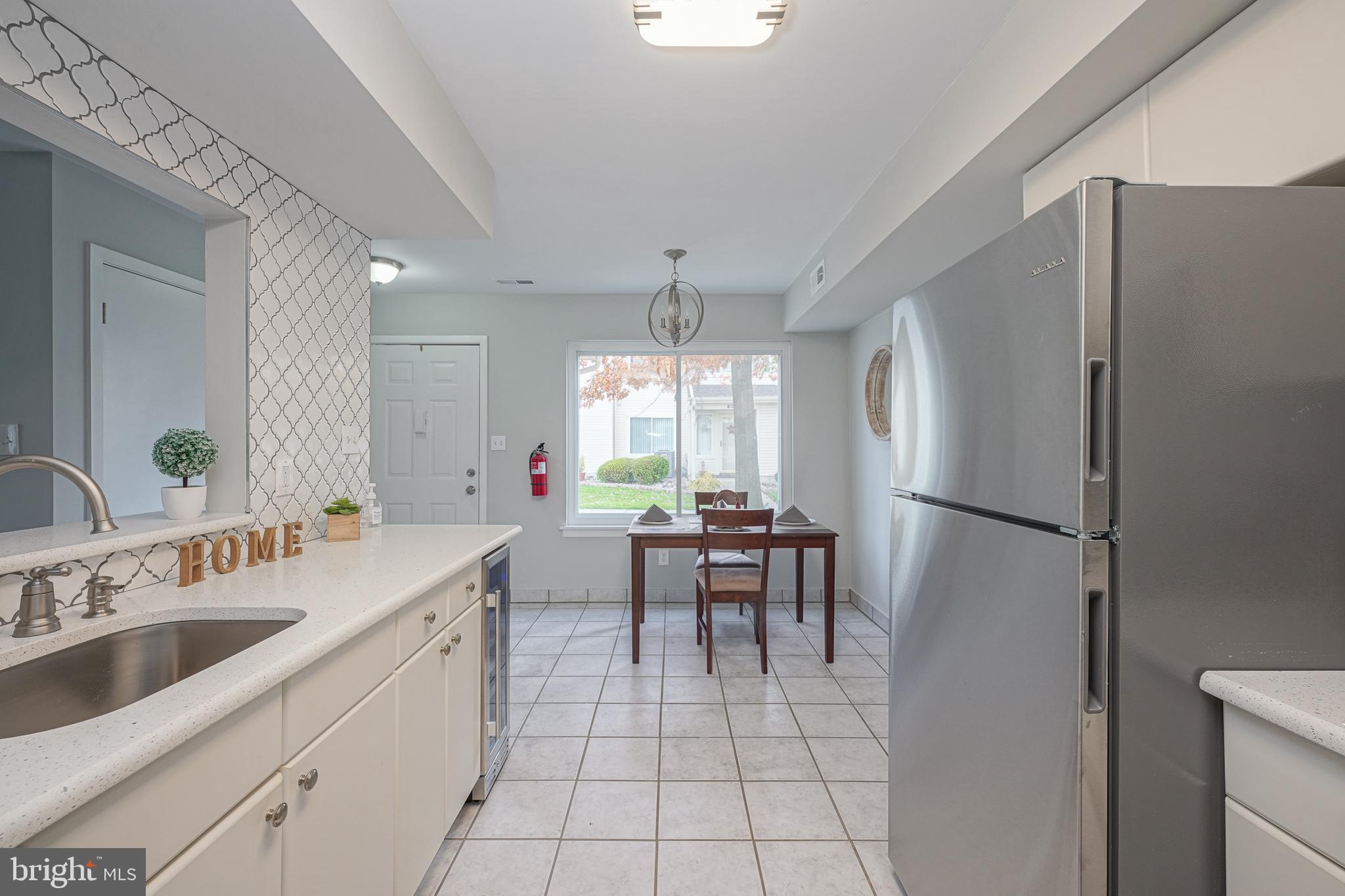 94 Sandra Road Voorhees, NJ 08043 - Photo 8 of 30