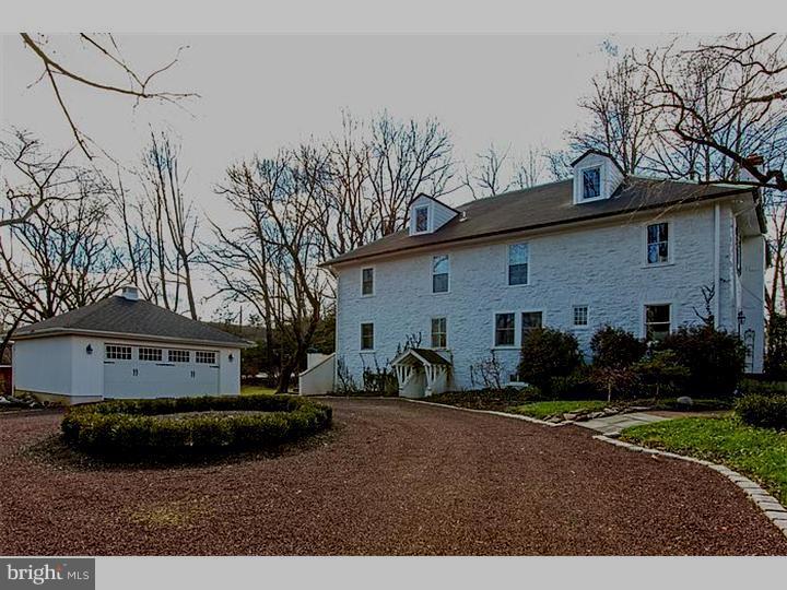 246 Walker Road Wayne, PA 19087 - Photo 1 of 25 Exterior Side