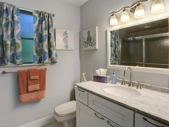 $4,250 | 1014 Broad Avenue North, Naples, FL 34102