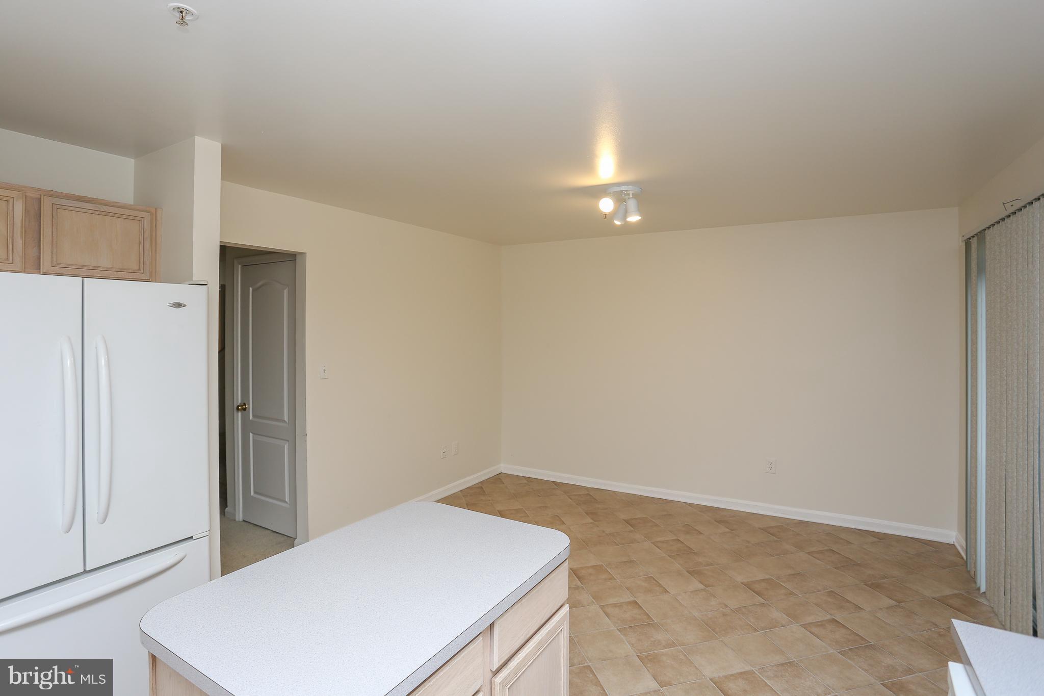 225 Pidco Road Reisterstown, MD 21136 - Photo 14 of 40 Eat in Kitchen View