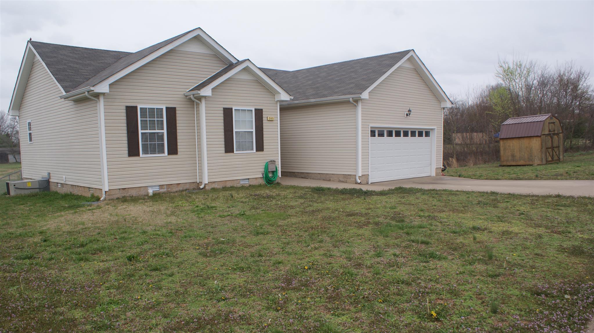 305 Fortway Road Clarksville, TN 37042 - Photo 1 of 17 Welcome home