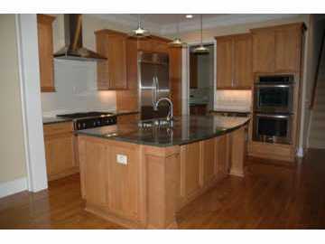 1570 Roxbury Road Columbus, OH 43212 - Photo 2 of 7