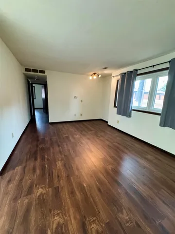 $1,100 | 1211 48th Avenue, Unit 25, East Moline, IL 61244