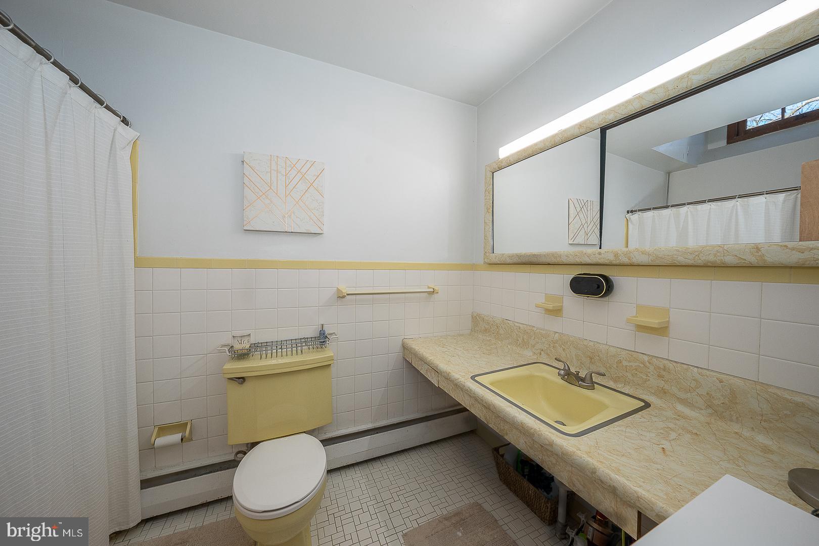 7761 Green Valley Road Wyncote, PA 19095 - Photo 38 of 53