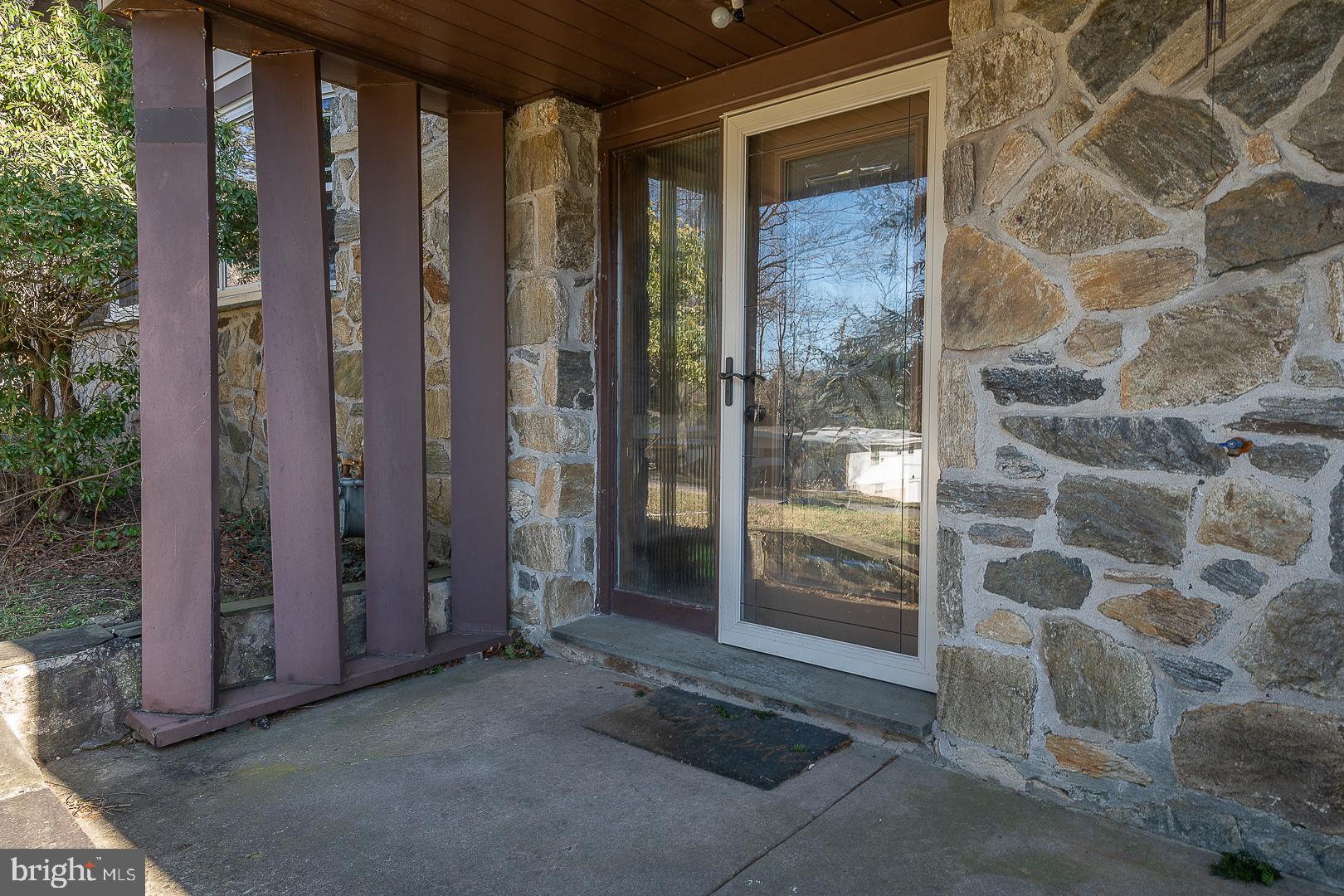 7761 Green Valley Road Wyncote, PA 19095 - Photo 7 of 53