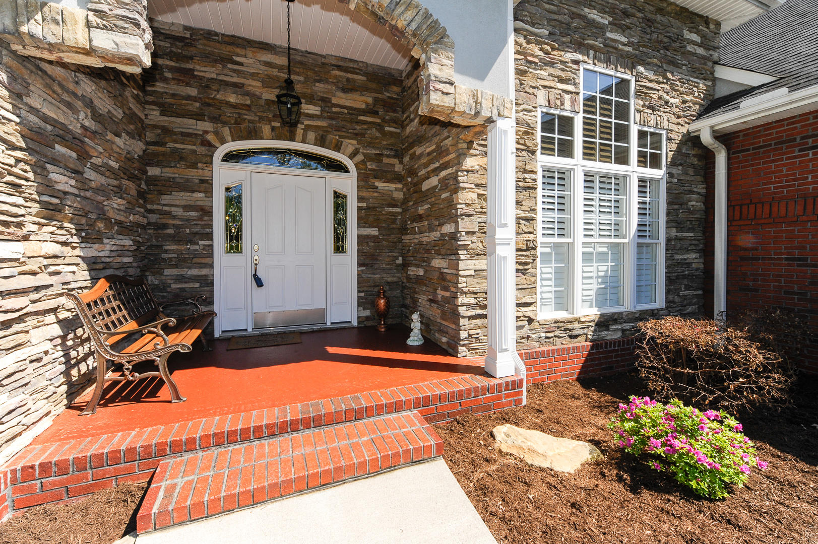 2010 Crest Road Maryville, TN 37804 - Photo 2 of 37 STACKED STONE ENTRANCE