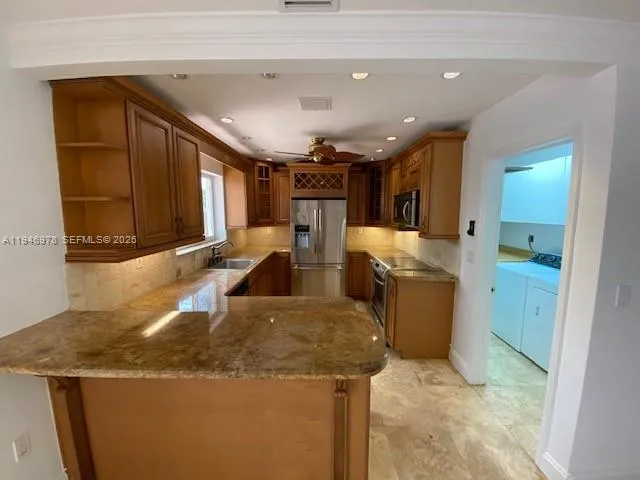 $2,900 | 1530 Southwest 23rd Street, Unit 1530, Miami, FL 33145