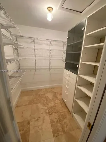 $2,900 | 1530 Southwest 23rd Street, Unit 1530, Miami, FL 33145