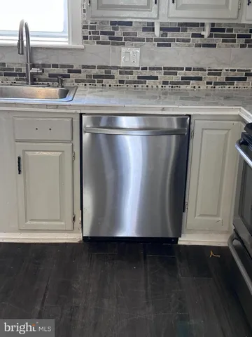 $1,800 | 4731 Meridian Street, Philadelphia, PA 19136