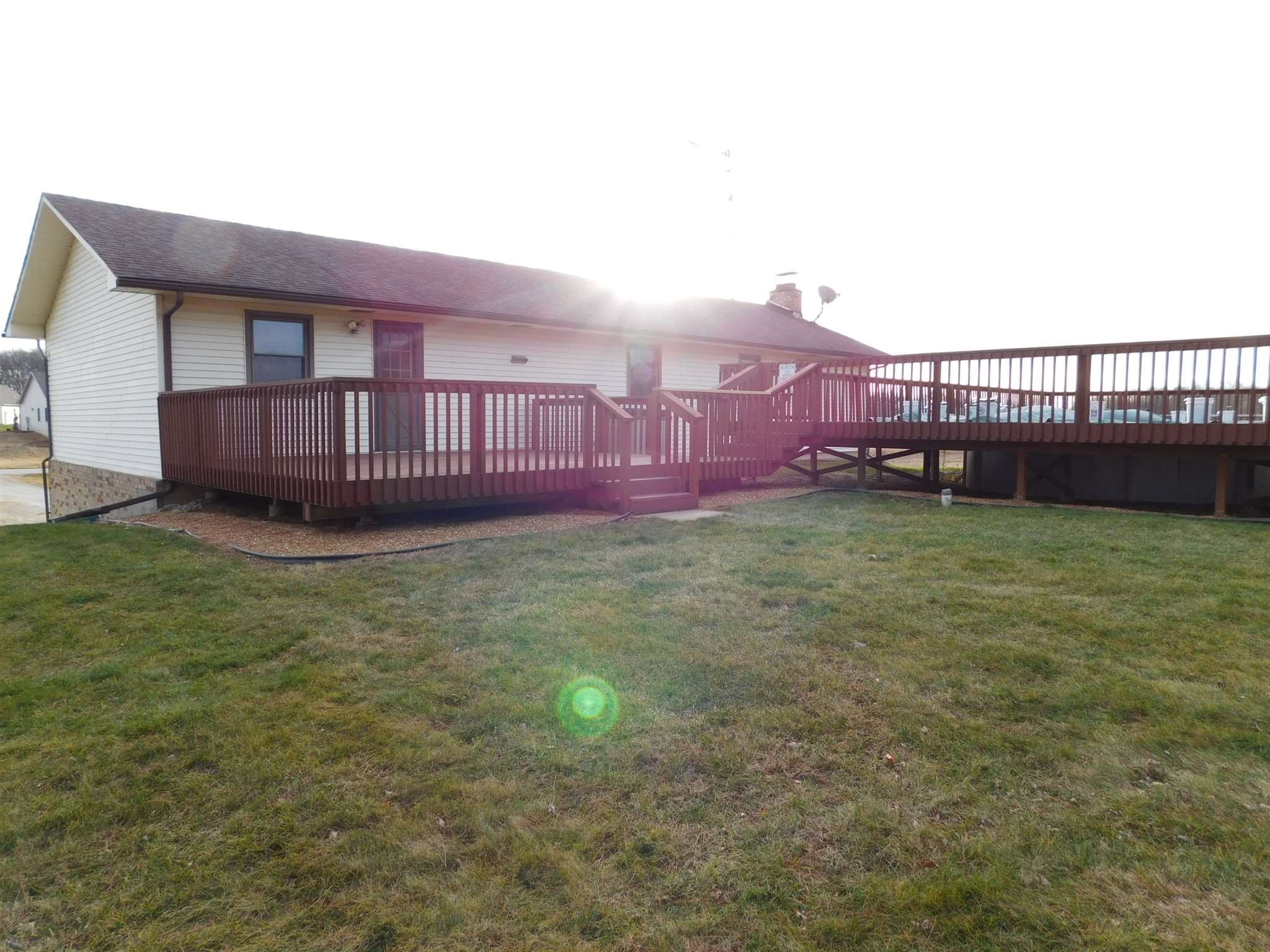 3841 South Packerton Road Warsaw, IN 46580 - Photo 2 of 12 Gallery Image 2