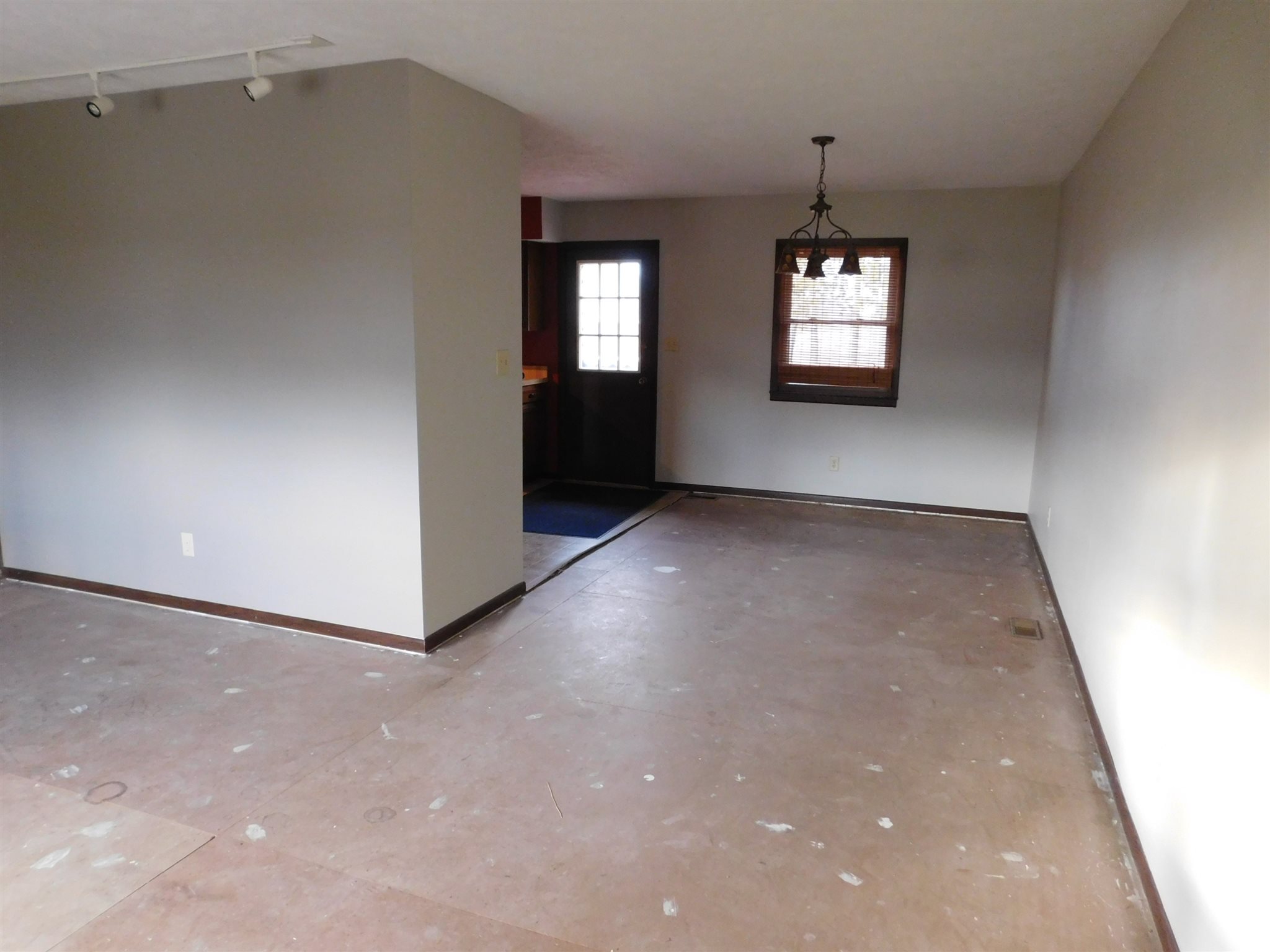 3841 South Packerton Road Warsaw, IN 46580 - Photo 11 of 12 Gallery Image 11
