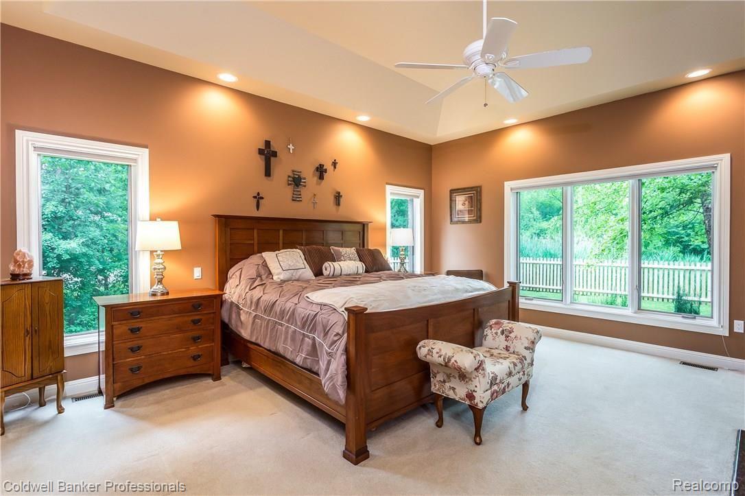 34590 Quaker Valley Road Farmington, MI 48331 - Photo 36 of 85 Master Suite