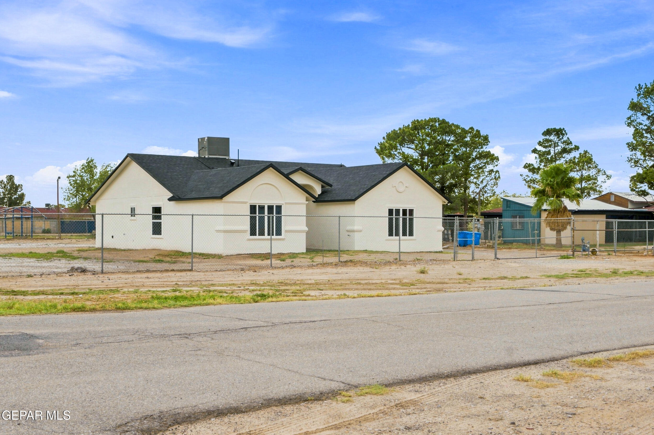 11571 Riverside Road Socorro, TX 79927 - Photo 26 of 35 30_11571_07463