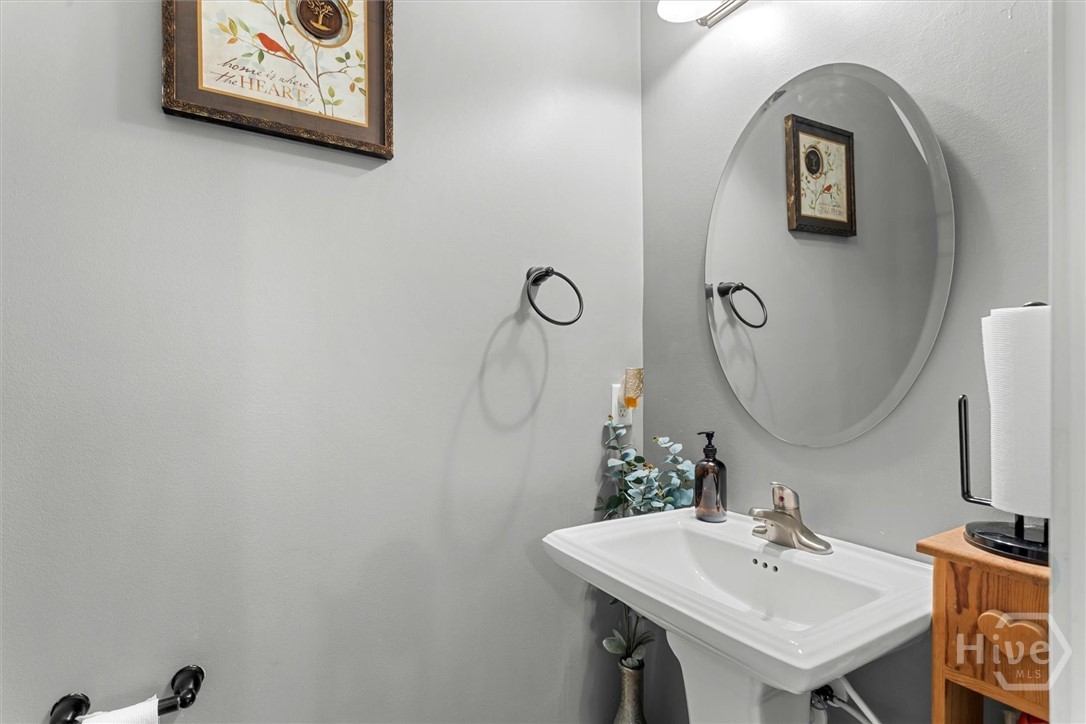 104 Aquaduct Drive Rincon, GA 31326 - Photo 20 of 49 Half Bathroom