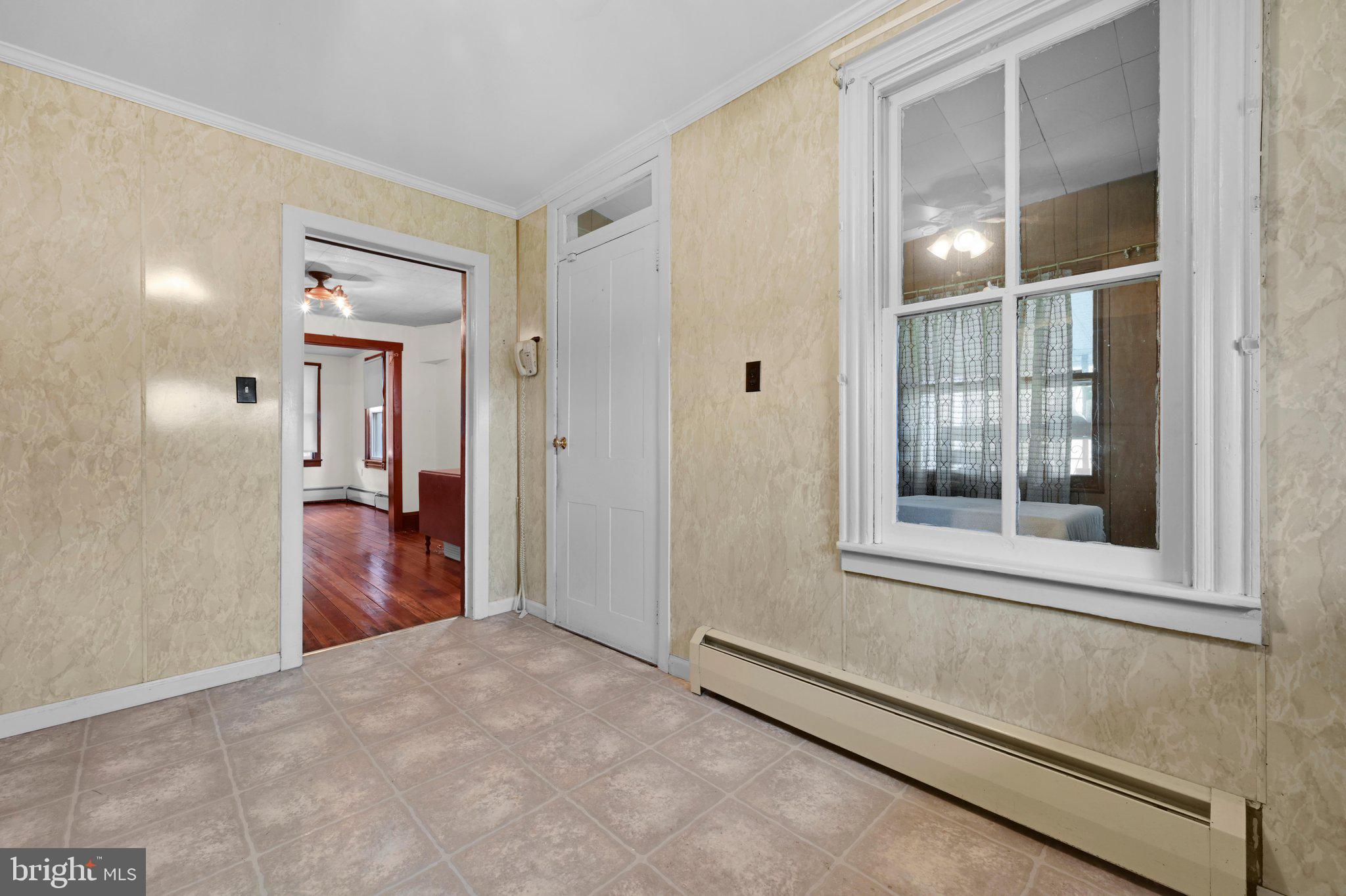 16 Grove Road Blandon, PA 19510 - Photo 13 of 30 KItchen