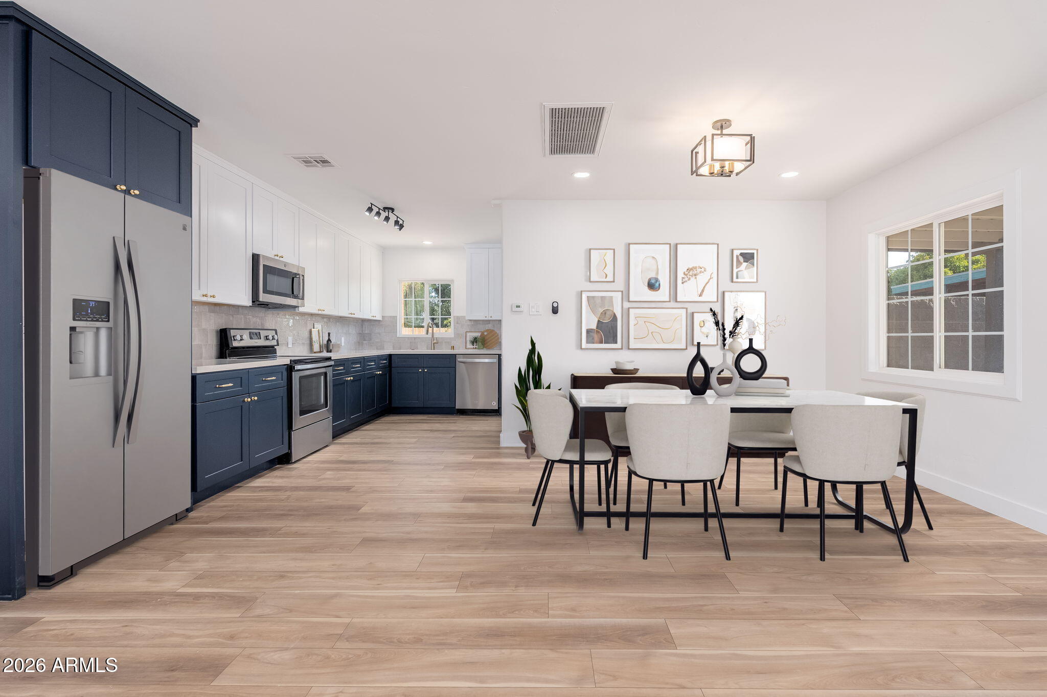 6329 W Ocotillo Rd - 09 VS