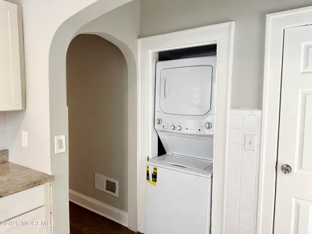 $3,000 | 37 2nd Avenue, Unit 1, Long Branch, NJ 07740