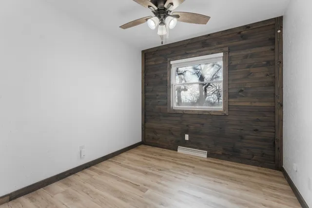 $425,000 | 26 Oak Lane Northeast, Pine Island, MN 55963