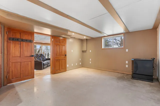 $425,000 | 26 Oak Lane Northeast, Pine Island, MN 55963