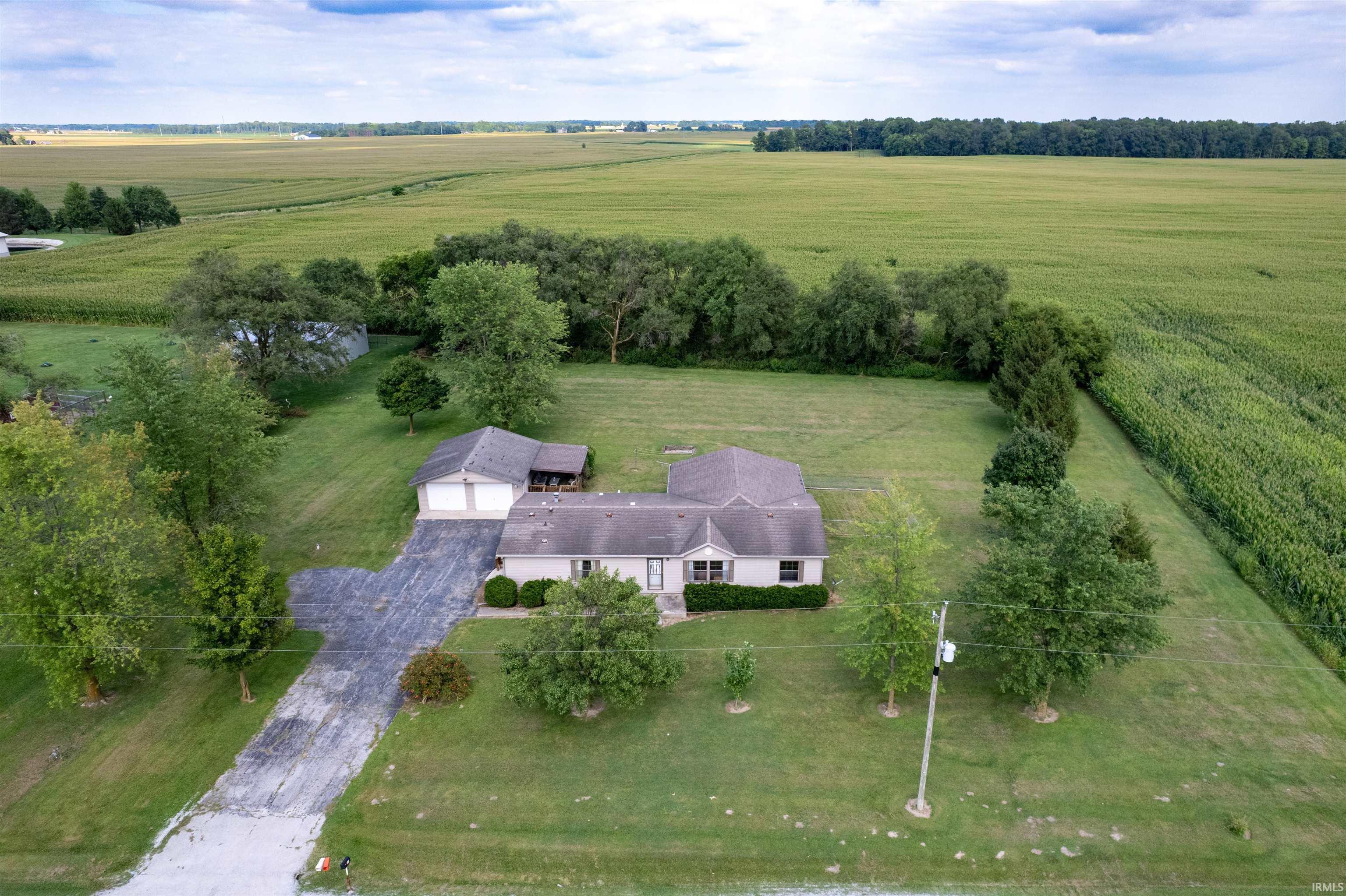 3659 South Warren Road Huntington, IN 46750 - Photo 26 of 36 Gallery Image 26