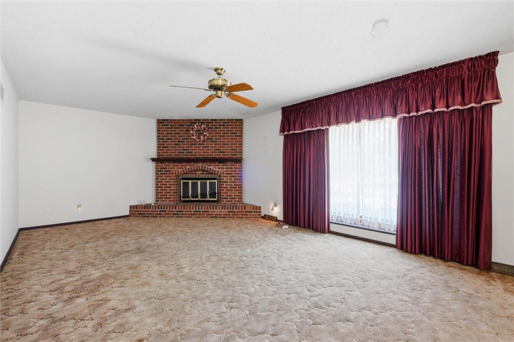 3300 South Phelps Road Independence, MO 64055 - Photo 6 of 31