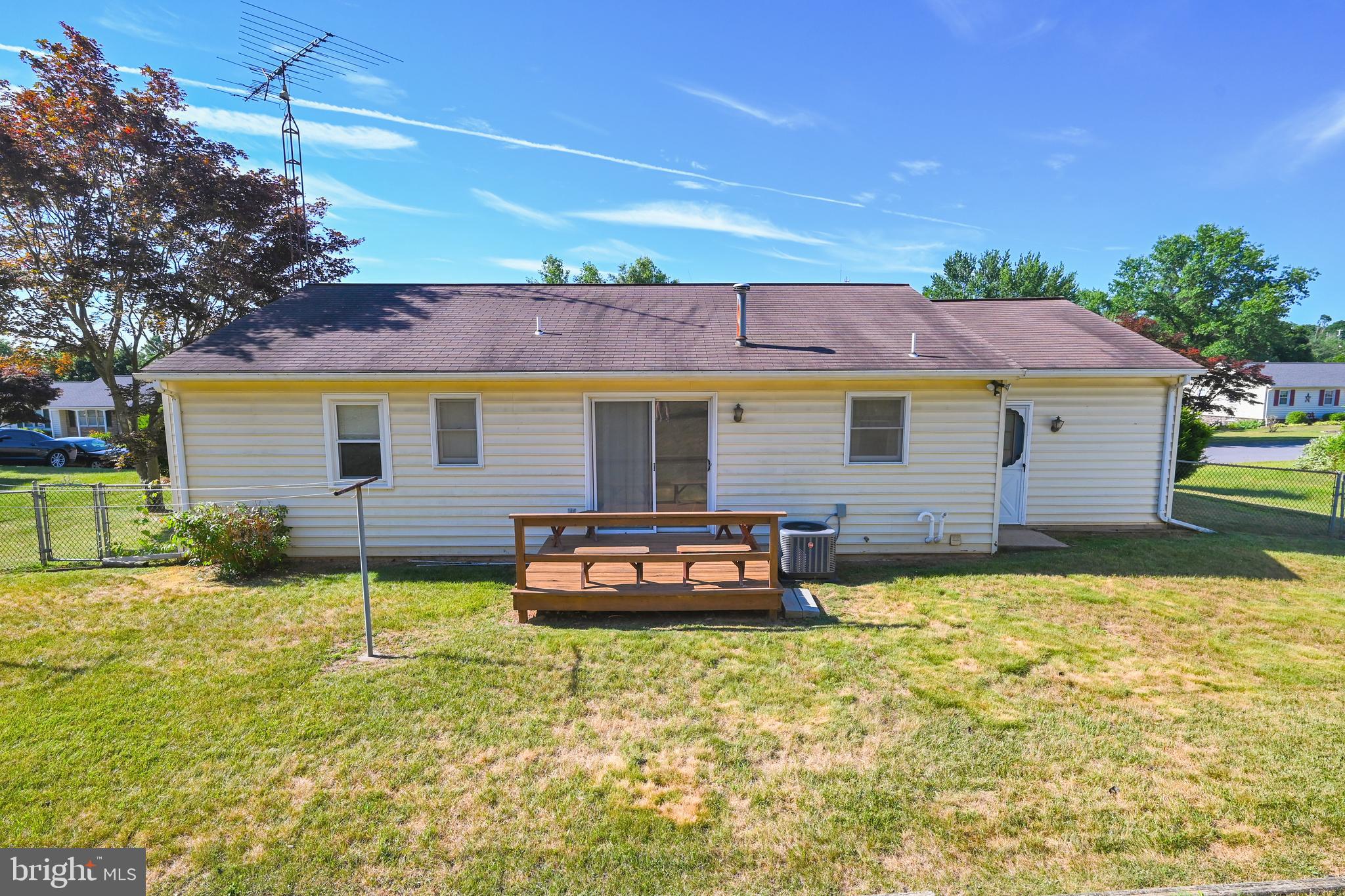 111 Westview Drive Shrewsbury, PA 17361 - Photo 5 of 40 Gallery Image 5