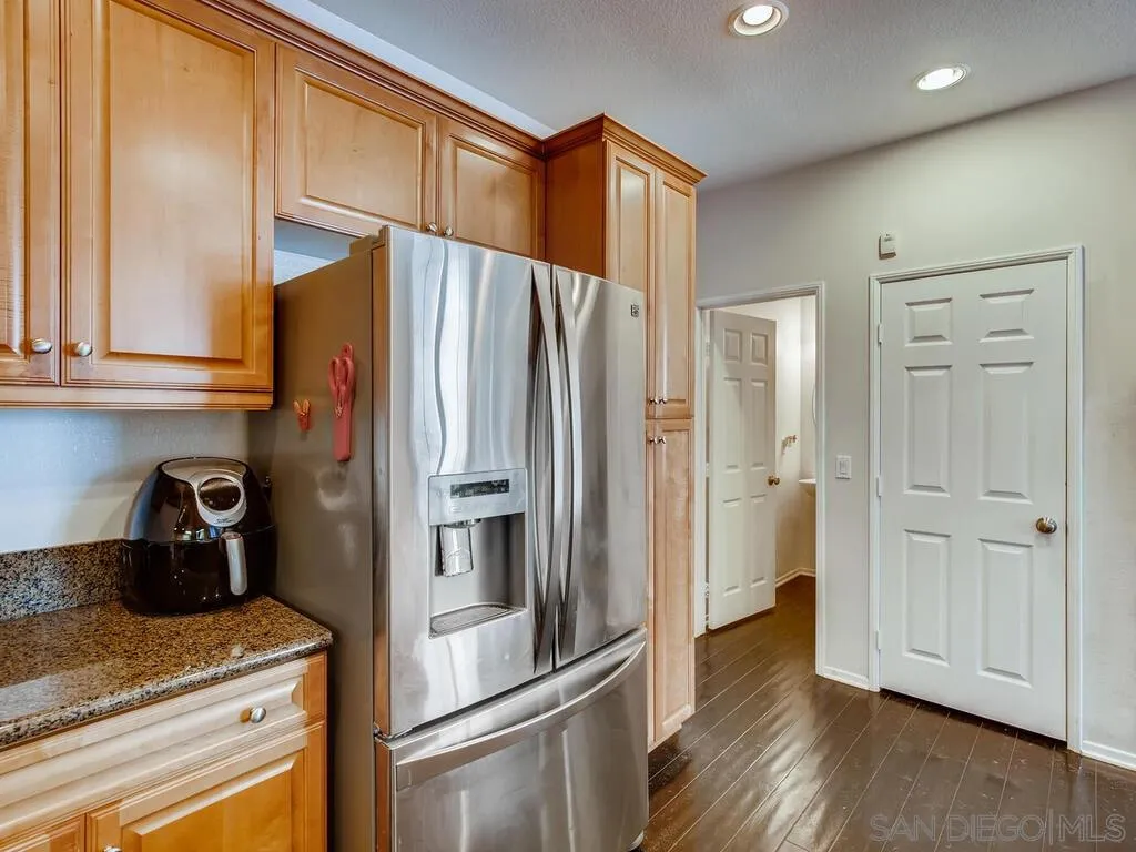 4109 Karst Road Carlsbad, CA 92010 - Photo 3 of 32 Gallery Image 3