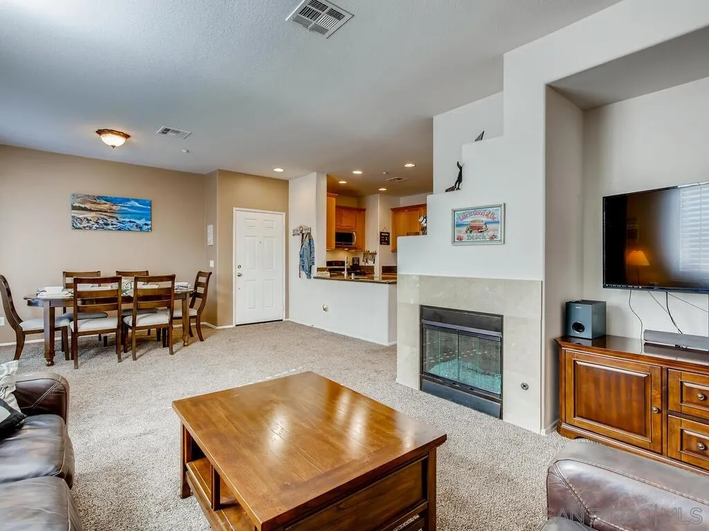 4109 Karst Road Carlsbad, CA 92010 - Photo 7 of 32 Gallery Image 7